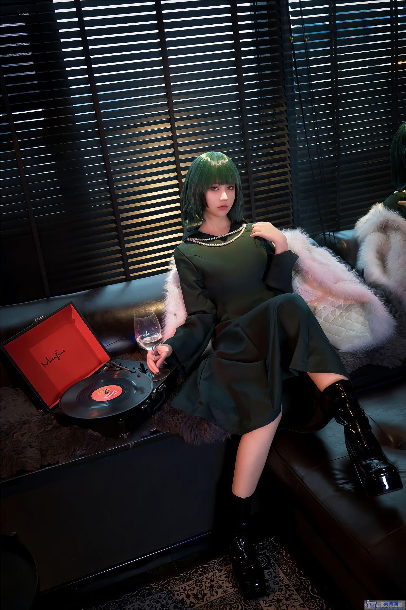 [年年nnian] NO.071 地狱吹雪