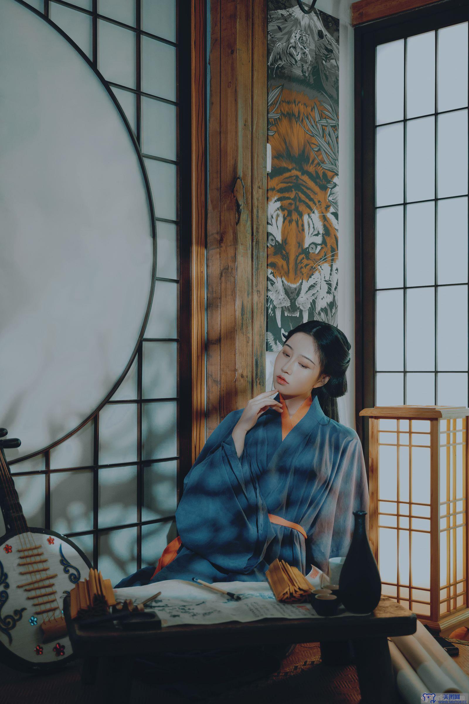 [年年nnian] NO.072 汉宫春月