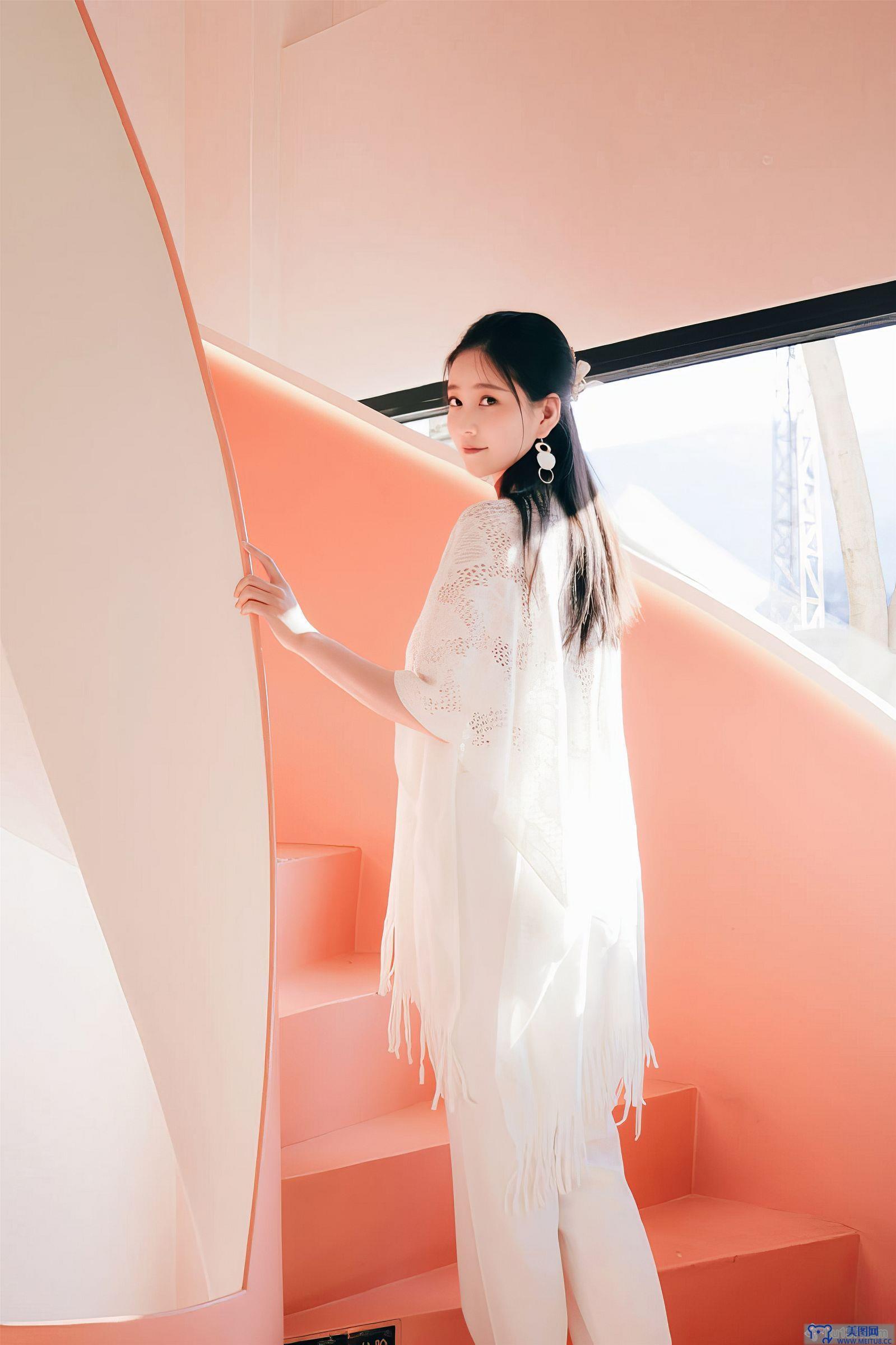 [年年nnian] NO.089 下午茶