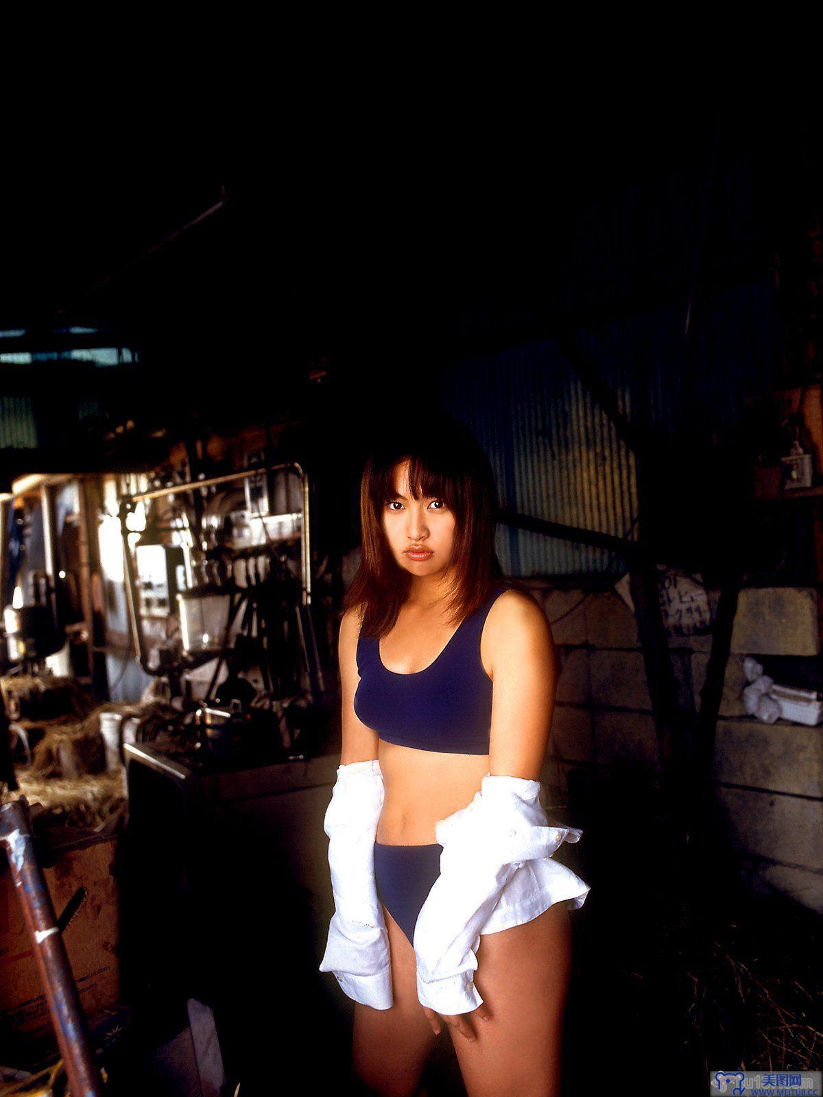 [NS Eyes写真套图]2000.08.04 SF-No.070 Hitomi Tanaka(田中ひとみ)