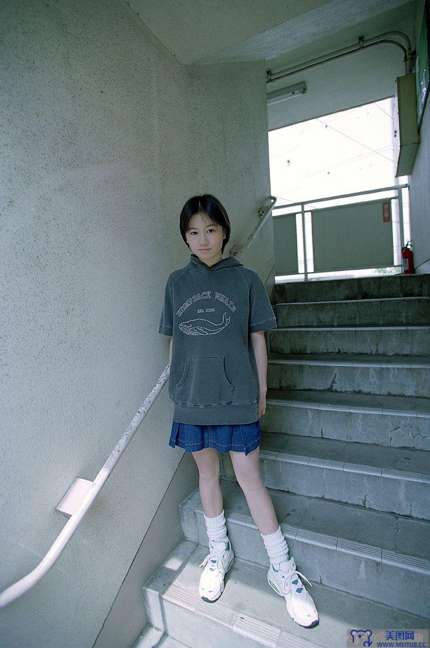 [NS Eyes写真套图]2001.08.03 SF-No.122 Yuki Sasaki(佐々木由貴)-UNDERAGE!