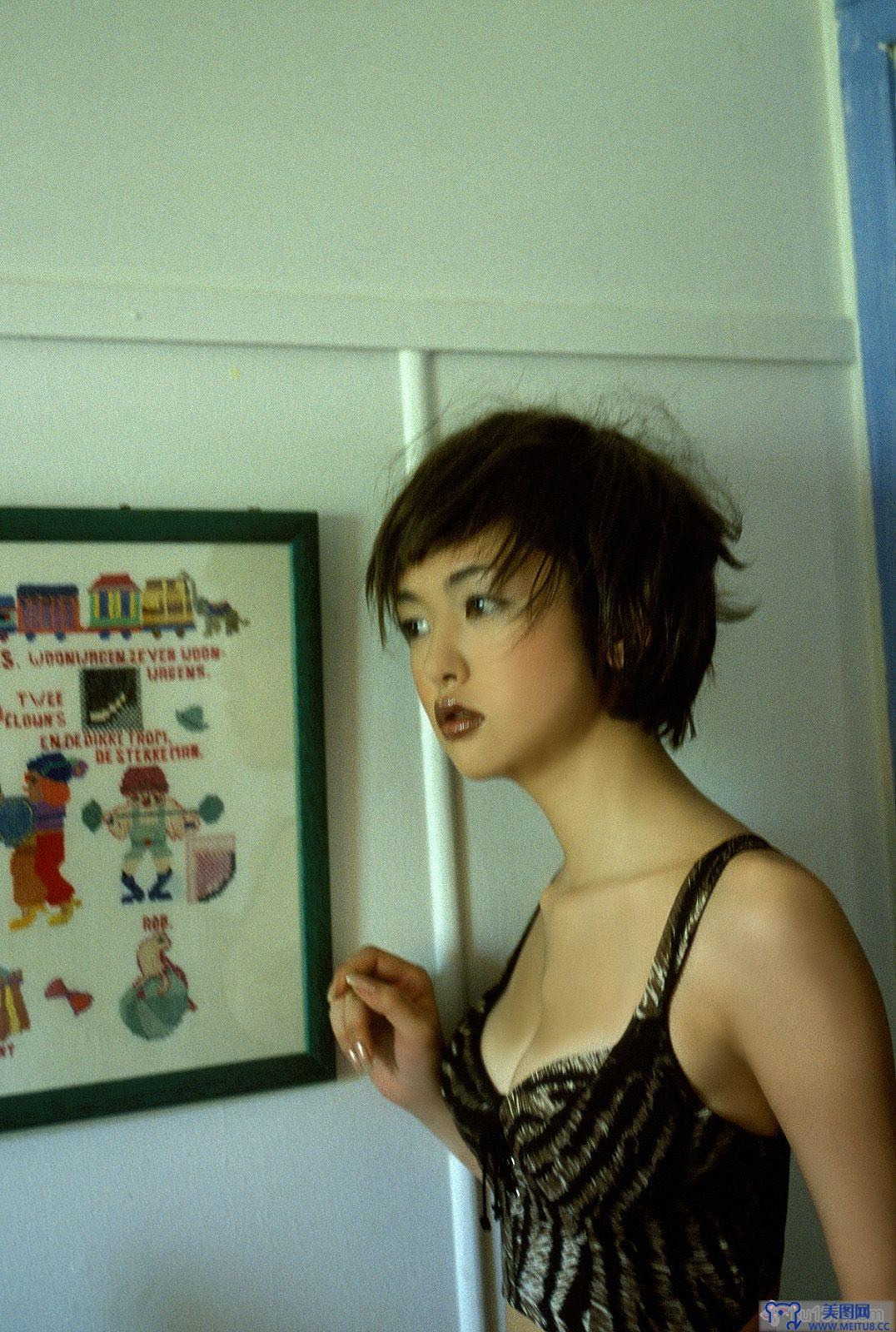 [NS Eyes写真套图]2002.09.27 SF-No.182 Minori Kousaki(紅咲美乃里)