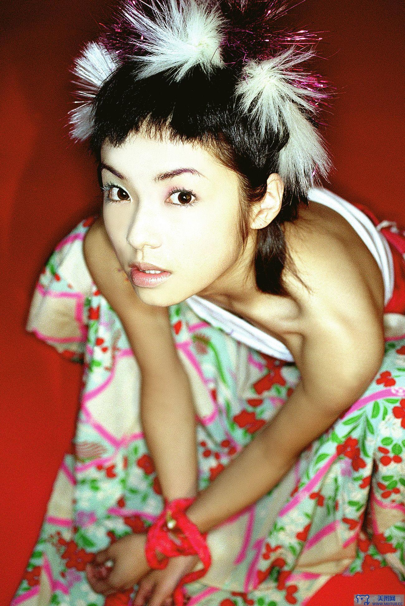 [NS Eyes写真套图]2003.02.07 SF-No.200 Rina Uchiyama(内山理名)