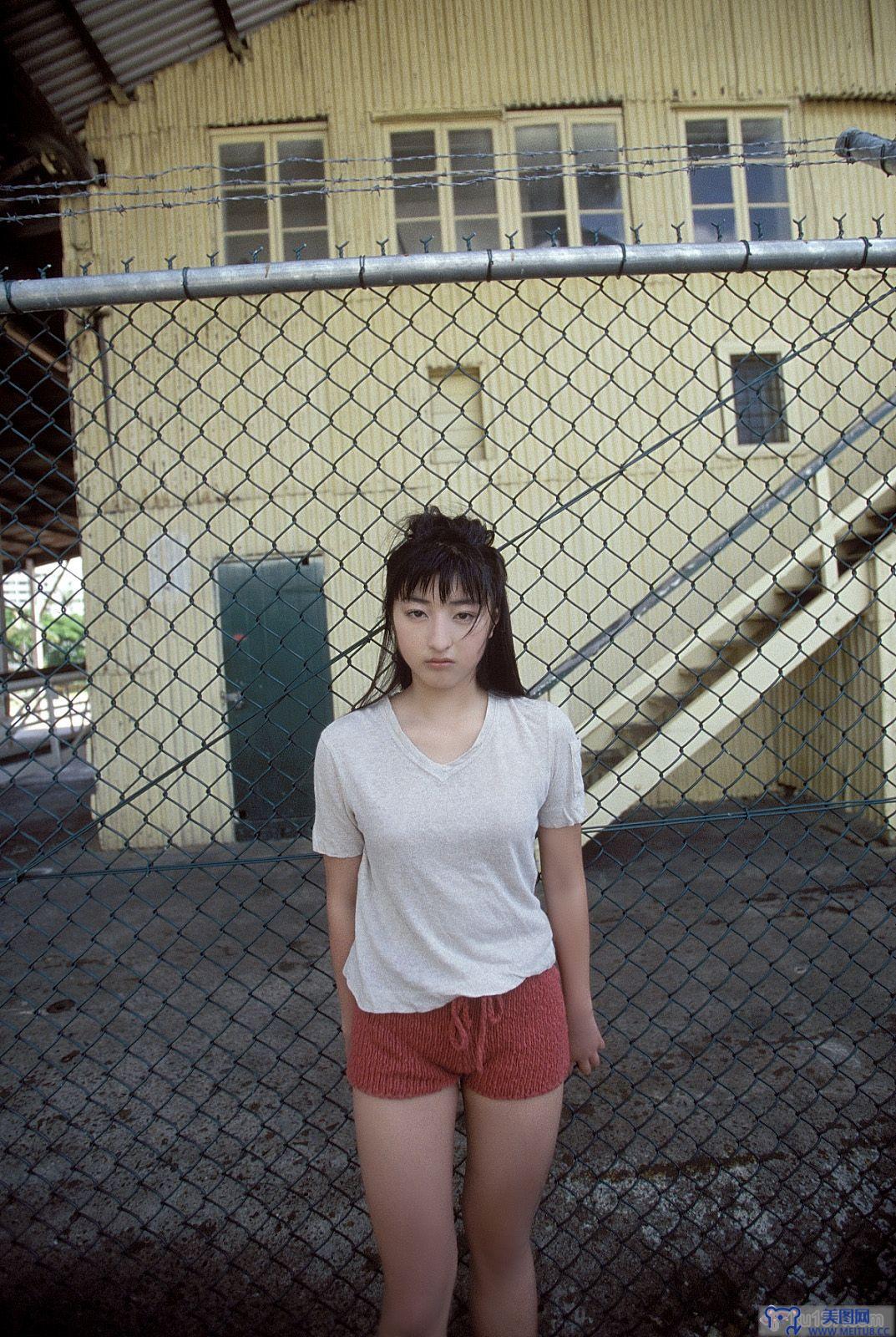 [NS Eyes写真套图]2003.03.07 SF-No.204 Moemi Tominaga(富永萌美)-UNDERAGE!