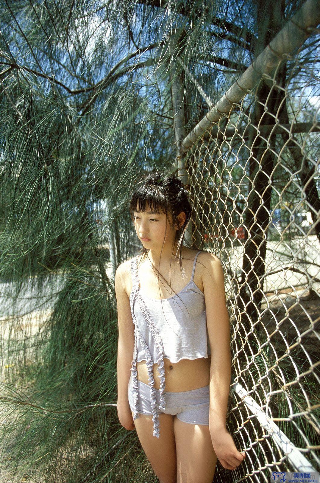 [NS Eyes写真套图]2003.03.07 SF-No.204 Moemi Tominaga(富永萌美)-UNDERAGE!