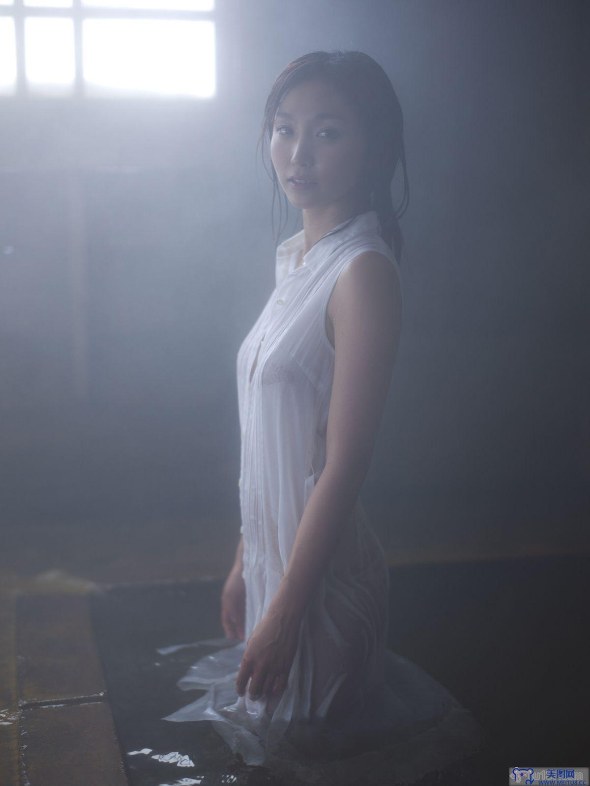 [Sabra美女写真] 吉木りさ『SNOW FAIRY2』