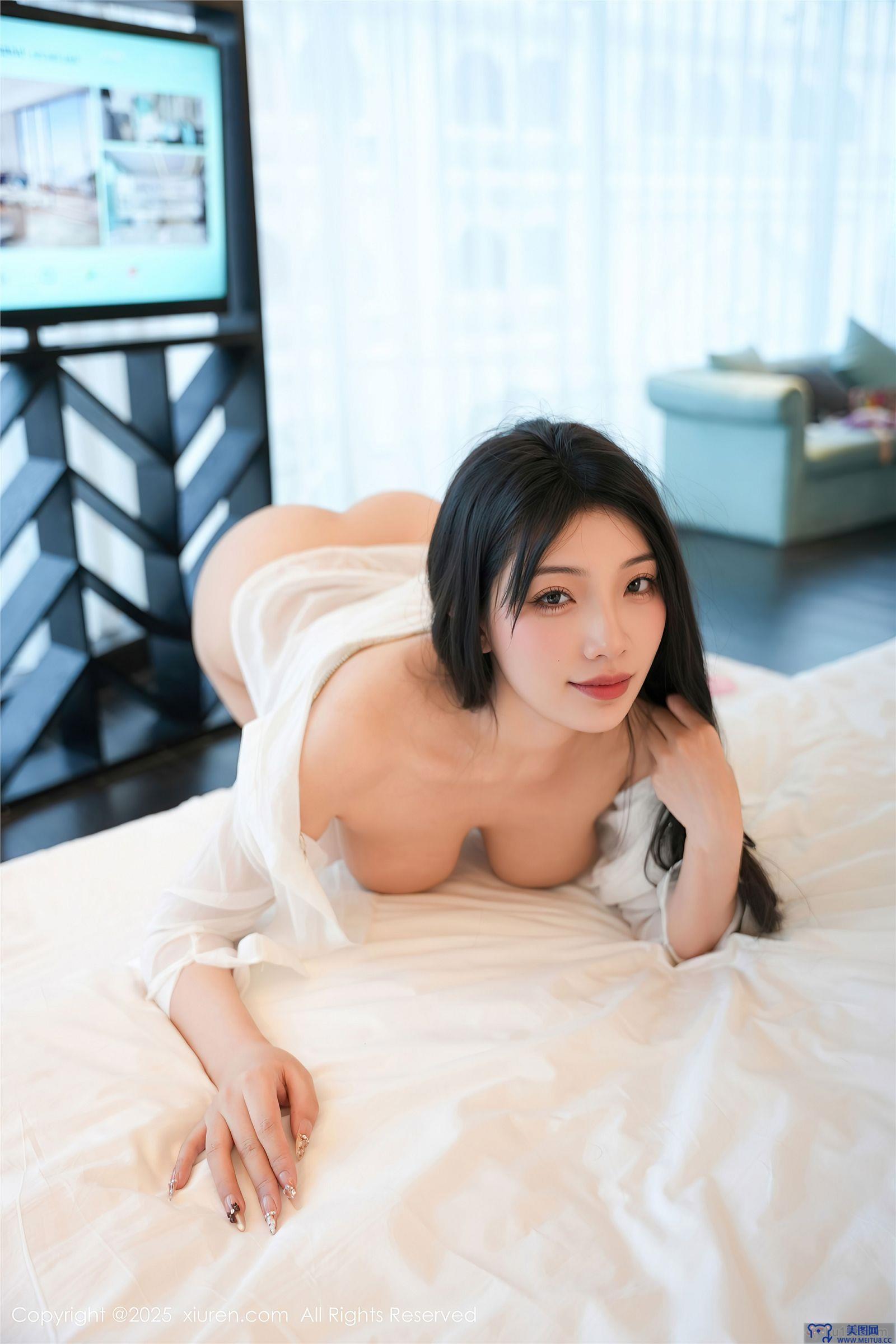 [秀人XIUREN] 2025.04.17 NO.10163 小泡芙kiko