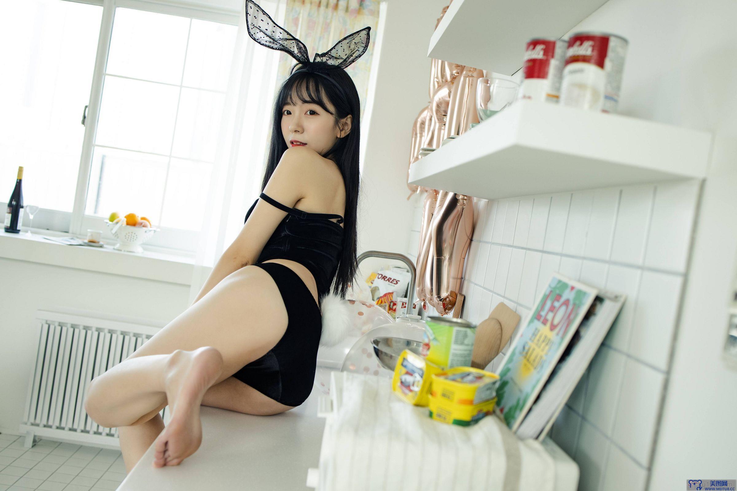 [Patreon] Sovely – HAPPY BIRTHDAY 02