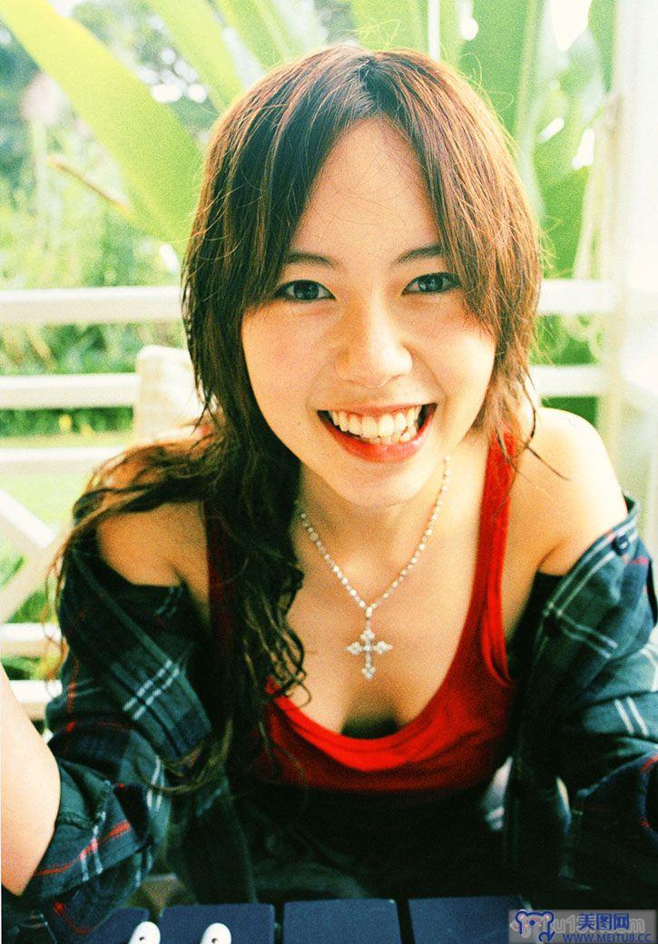 [image.tv美女写真]2003.09 Naomi Ayukawa 鮎河ナオミ On her journey