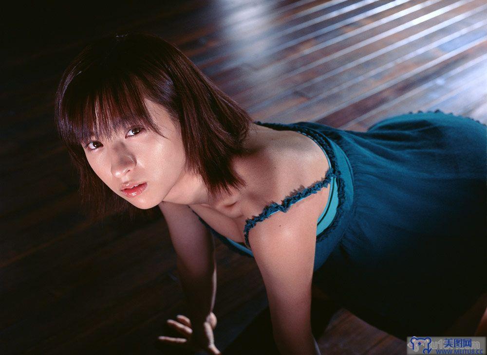 [image.tv美女写真]2004.03.01 Kasumi Nakane 仲根かすみ まえぶれ。