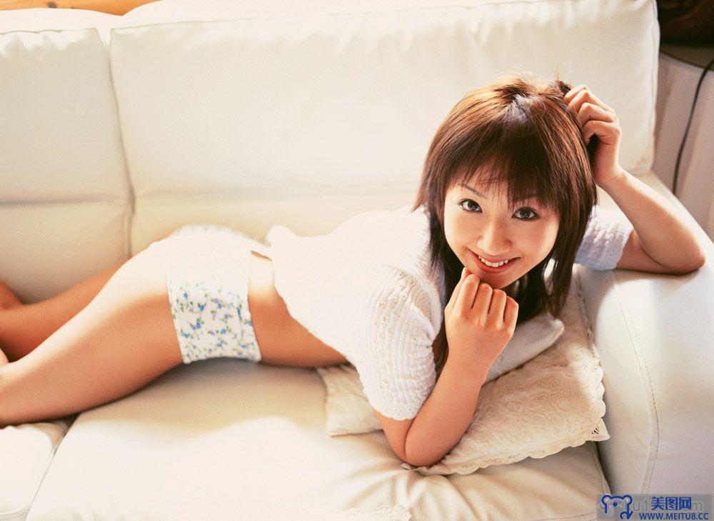 [image.tv美女写真]2004.10.15 Yuzuki Aikawa 愛川ゆず季 ぷりグラ Pretty & Glamourous