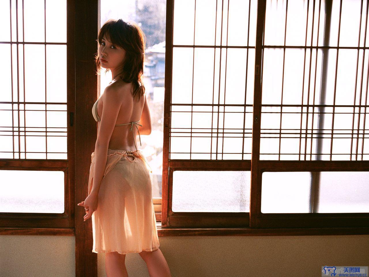 [image.tv美女写真]2005.05.13 Megumi Fukushita 福下恵美 ぷるるん ぷるる～ん