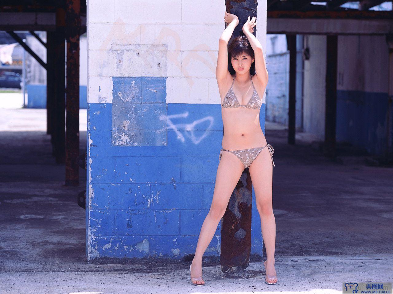 [image.tv美女写真]2005.06.10 Manami Hashimoto 橋本愛実 & Shinobu Ikehata 池端忍 Love Beauty