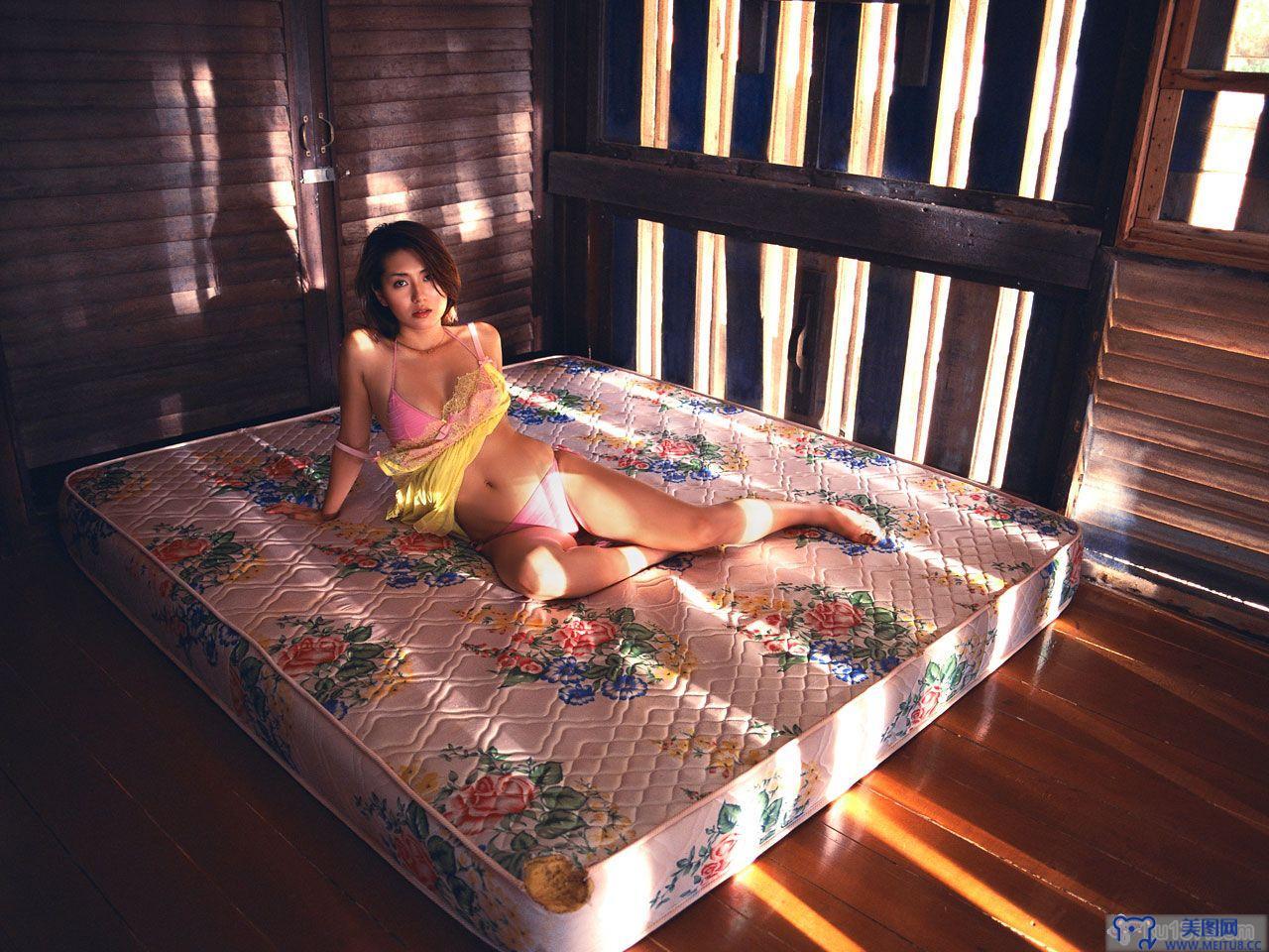 [image.tv美女写真]2005.06.24 Haruna Yabuki 矢吹春奈 Hot Summer Girl in Thailand