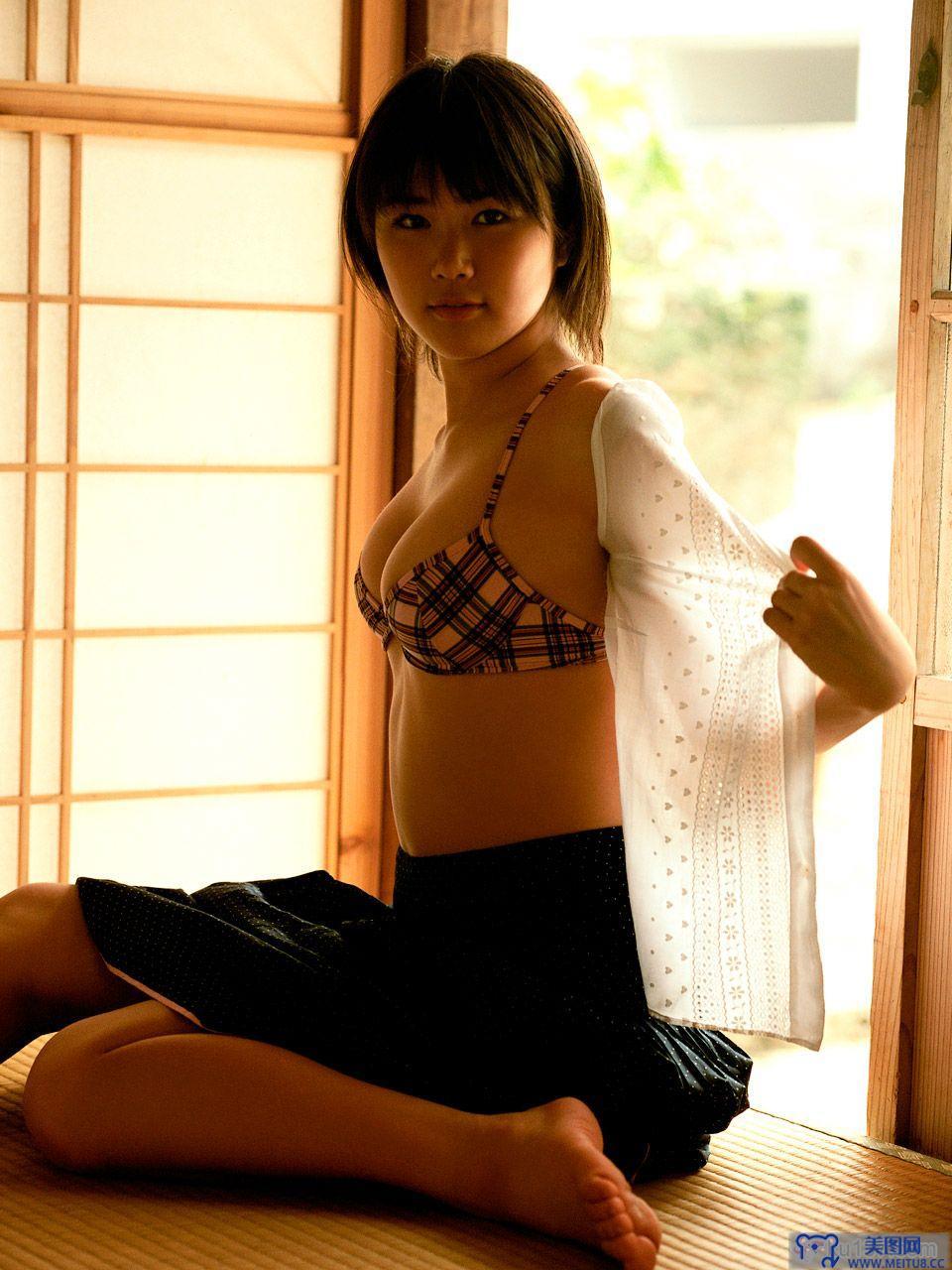 [image.tv美女写真]2005.08.12 Mami Nagaoka 永岡真実 真夏の果実-UNDERAGE!