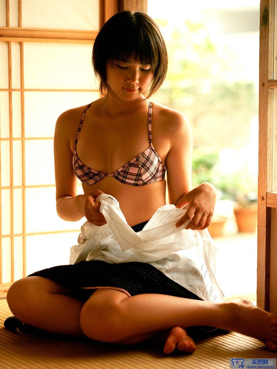 [image.tv美女写真]2005.08.12 Mami Nagaoka 永岡真実 真夏の果実-UNDERAGE!