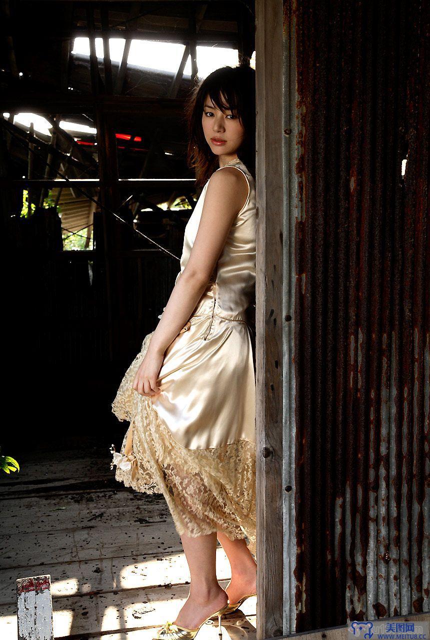 [image.tv美女写真]2006.10.01 Haruka Igawa 井川遥 コ イ ウ タ 純愛恋歌