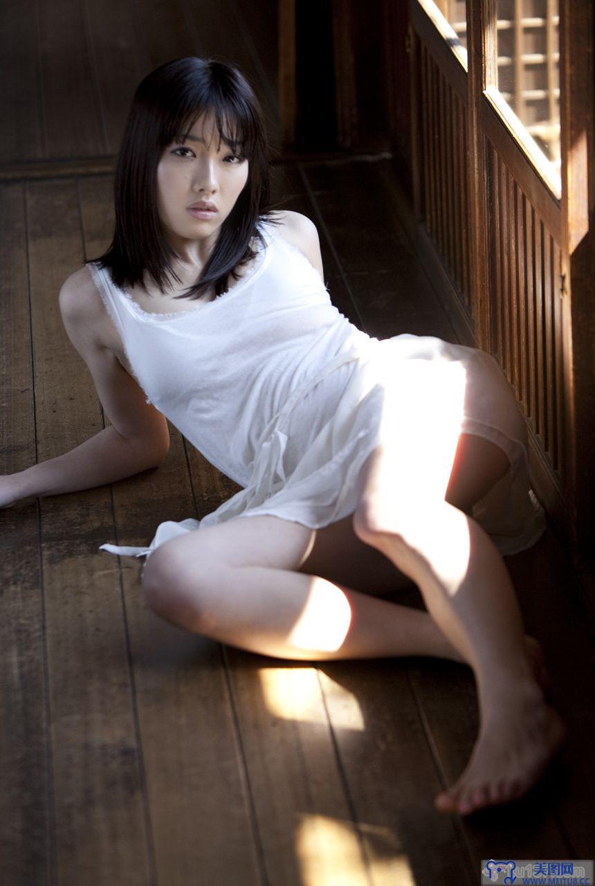 [image.tv美女写真]2011.04 Anna Konno 今野杏南 白昼夢