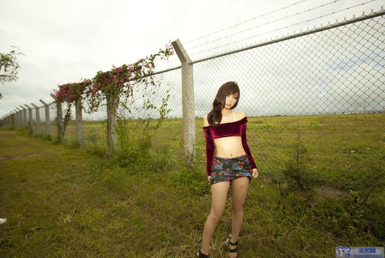 [image.tv美女写真]2011.04 Risa Yoshiki 吉木りさ FLY HIGH