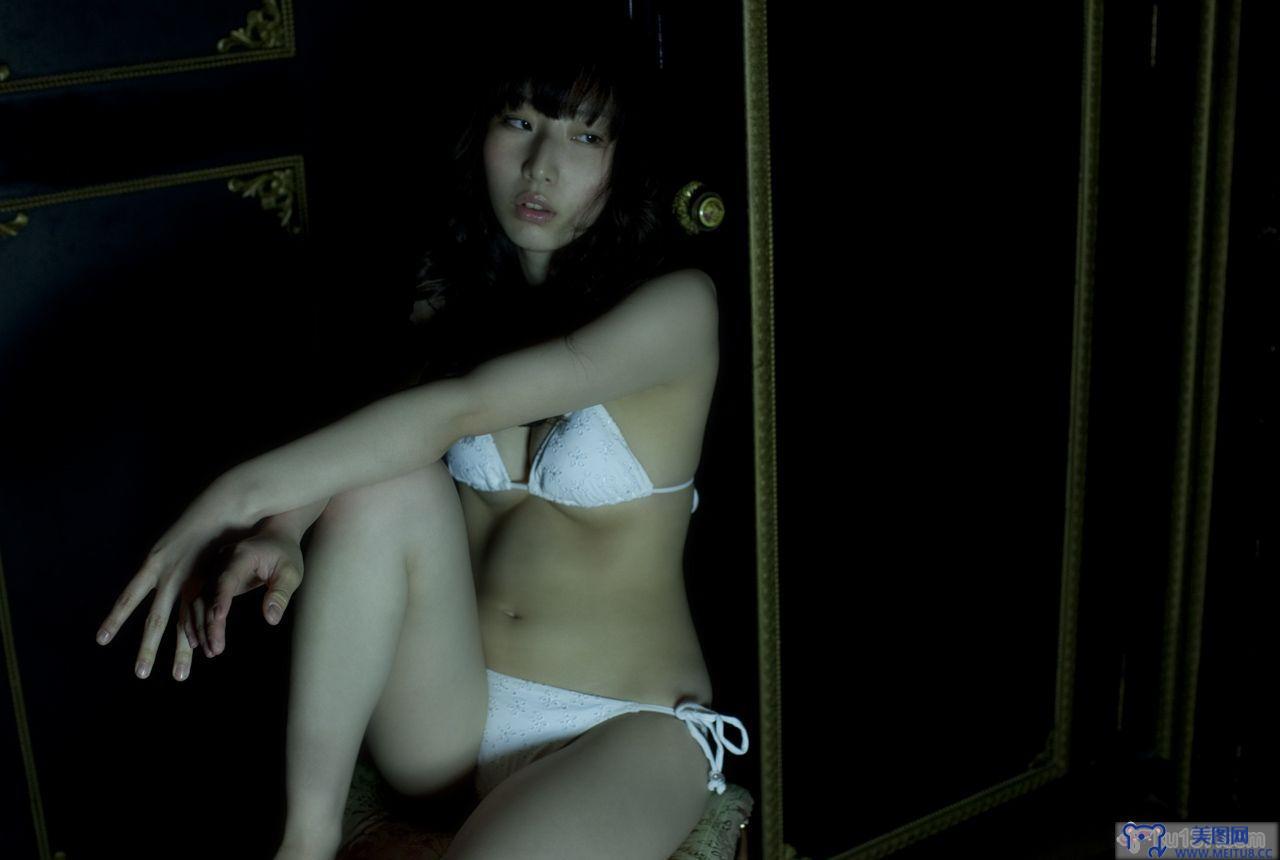 [image.tv美女写真]2010.04.01 Azusa Aida 相田あずさ A-17 前編