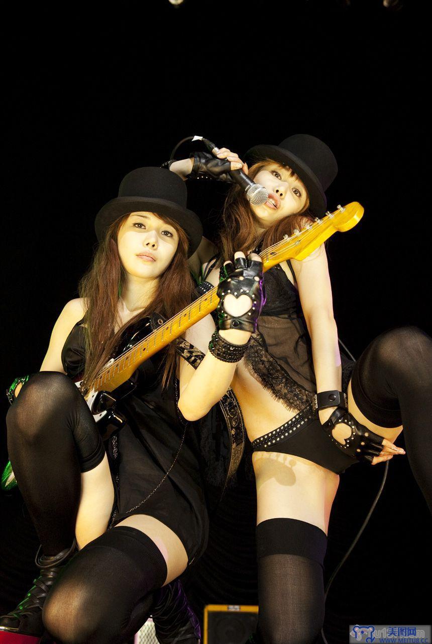 [image.tv美女写真]2010.07 Red Pepper Girls TWIST AND EROTIC 前編