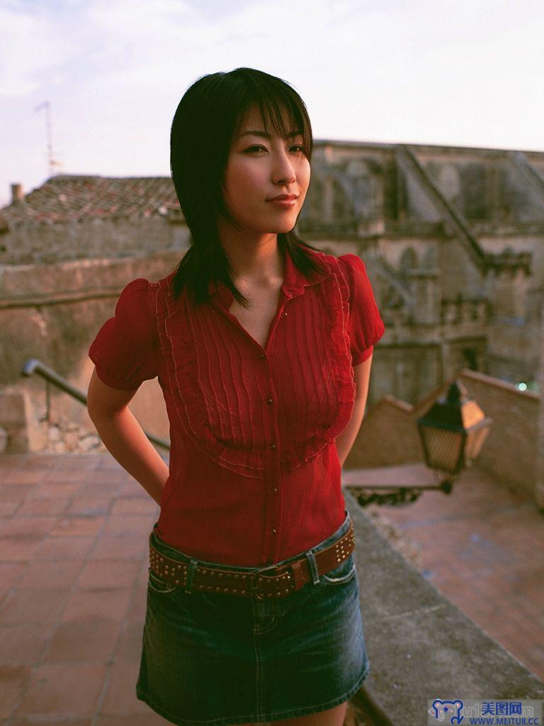 [Wanibooks WBGC美女] 2005.09 No.15 Hiroko Sato 佐藤寛子