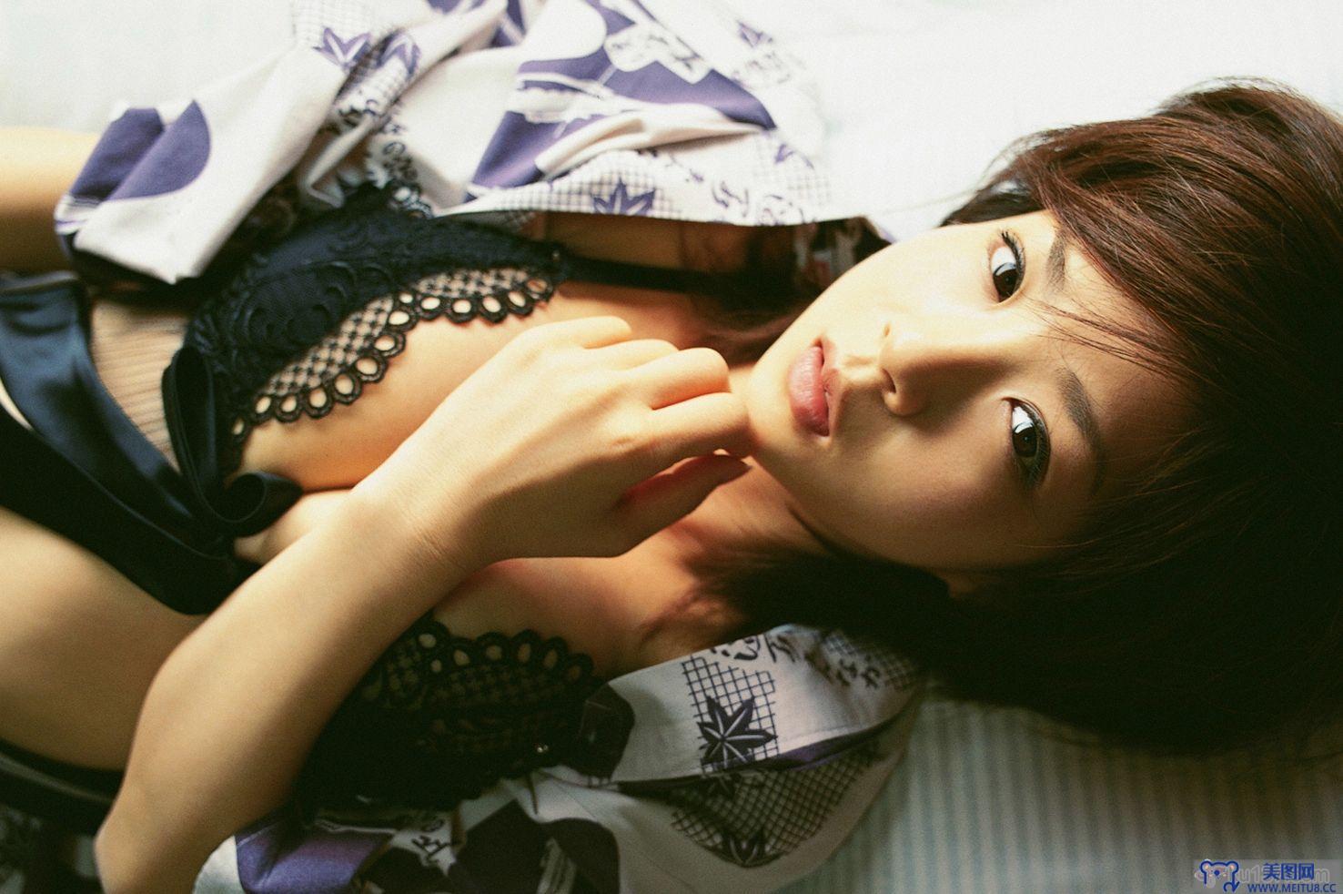 [Wanibooks WBGC美女] 2006.03 No.21 Aki Hoshino ほしのあき