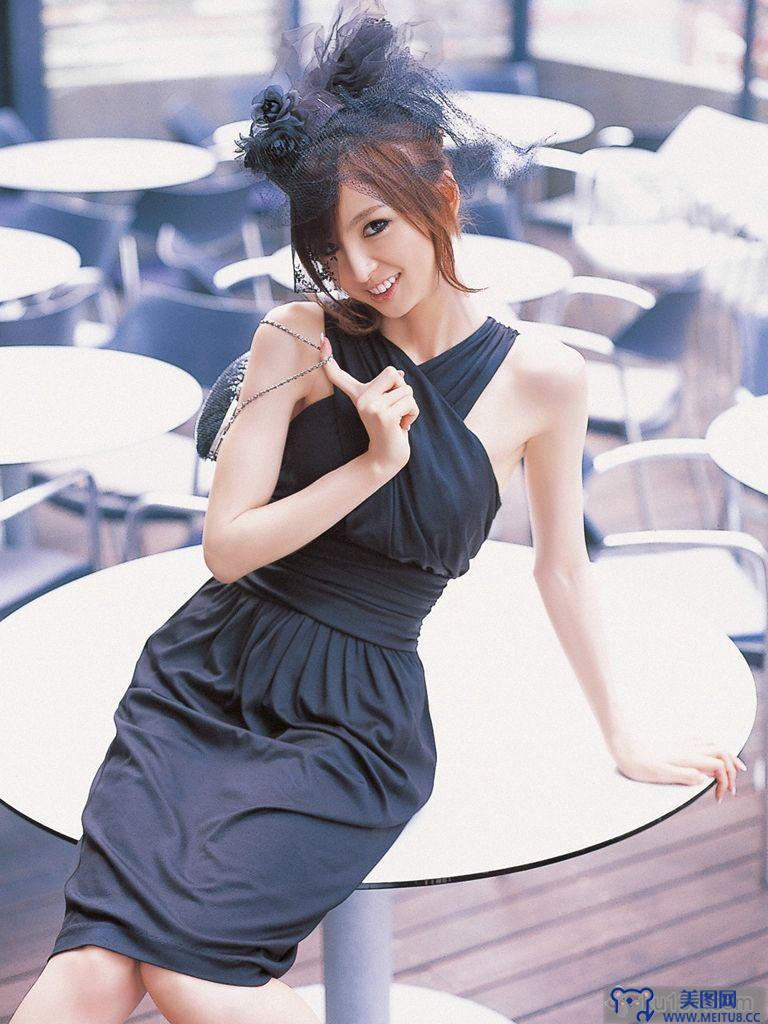 [Wanibooks WBGC美女] 2008.09 No.51 Mariko Shinoda 篠田麻里子