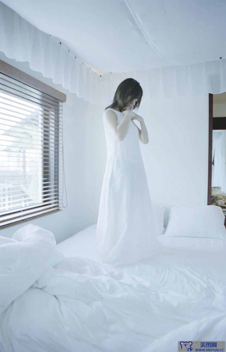 [Wanibooks WBGC美女] 2009.07 No.61 Shihori Kanjiya 貫地谷しほり