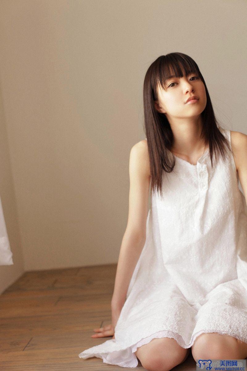[Wanibooks WBGC美女] 2009.11 No.65 Rina Aizawa 逢沢りな