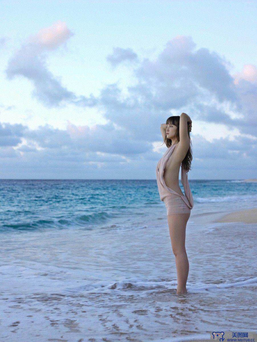 [Wanibooks WBGC美女] 2012.12 No.102 Ayaka Komatsu 小松彩夏