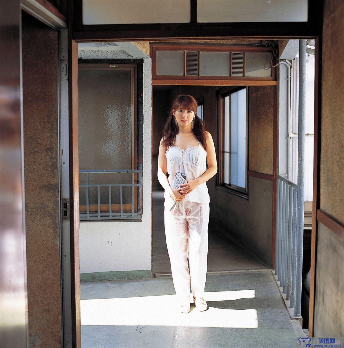 [Wanibooks WBGC美女] 2010.05 No.71 Megumi Yasu 安めぐみ