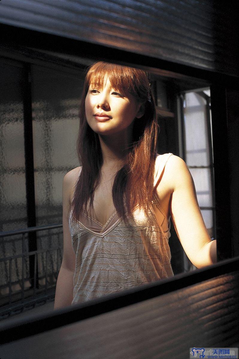 [Wanibooks WBGC美女] 2010.05 No.71 Megumi Yasu 安めぐみ