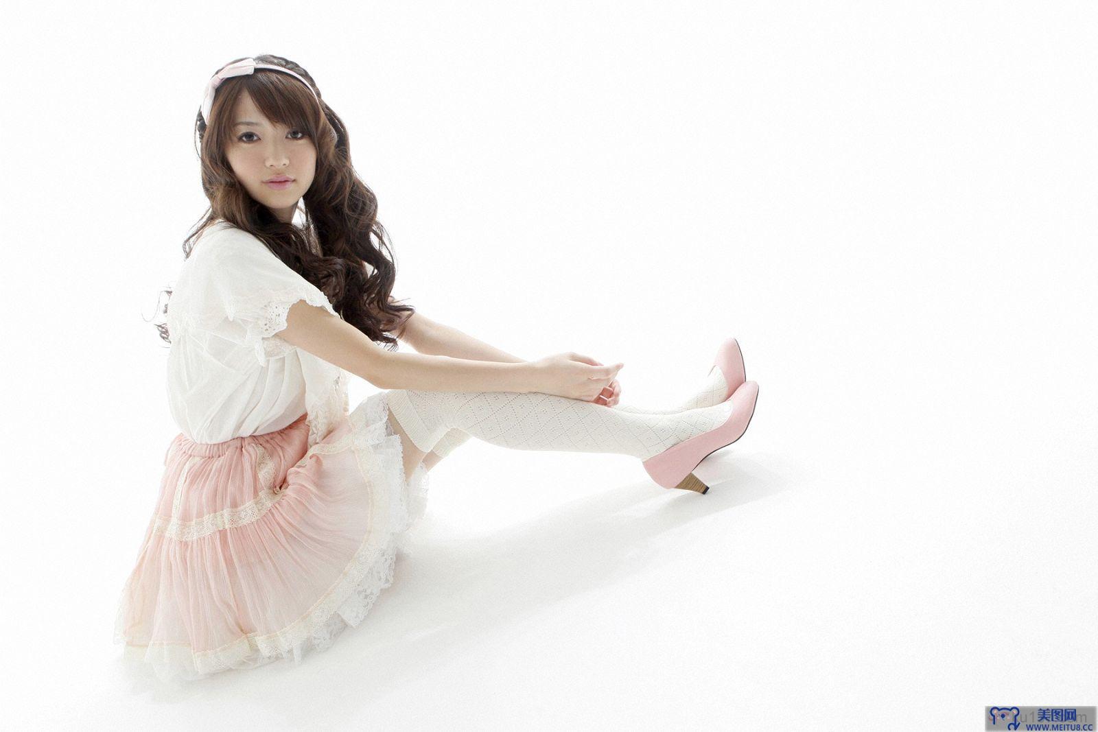 [Wanibooks WBGC美女] 2010.10 No.76 Rina Aizawa 逢沢りな