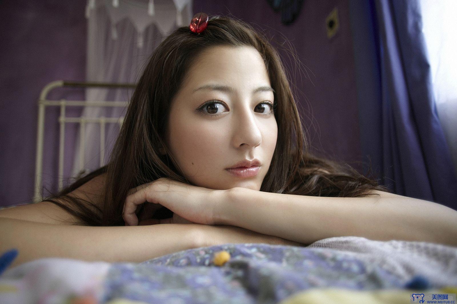 [Wanibooks WBGC美女] 2011.04 No.82 Yumi Sugimoto 杉本有美