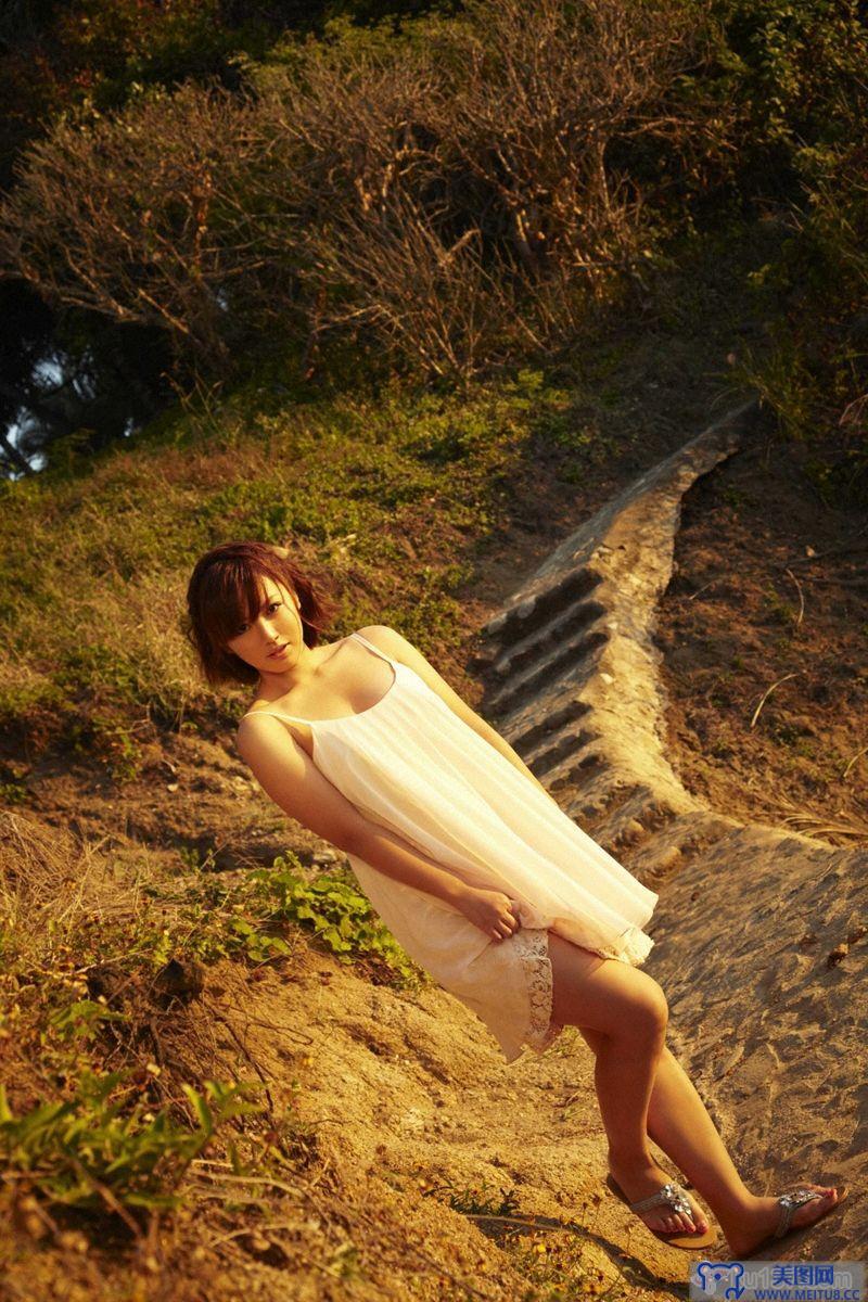 [Wanibooks WBGC美女] 2011.05 No.83 Sayaka Isoyama 矶山さやか