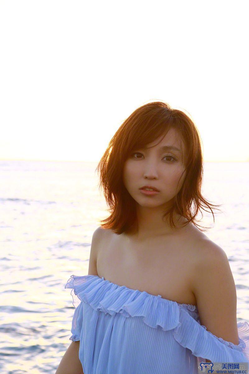 [Wanibooks WBGC美女] 2016.04 No.142 Risa Yoshiki 吉木りさ