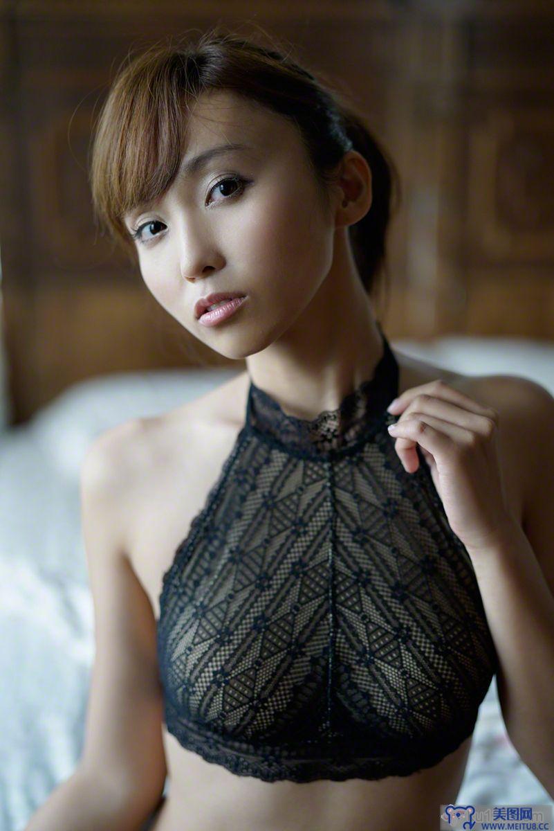 [Wanibooks WBGC美女] 2017.03 No.153 Risa Yoshiki 吉木りさ