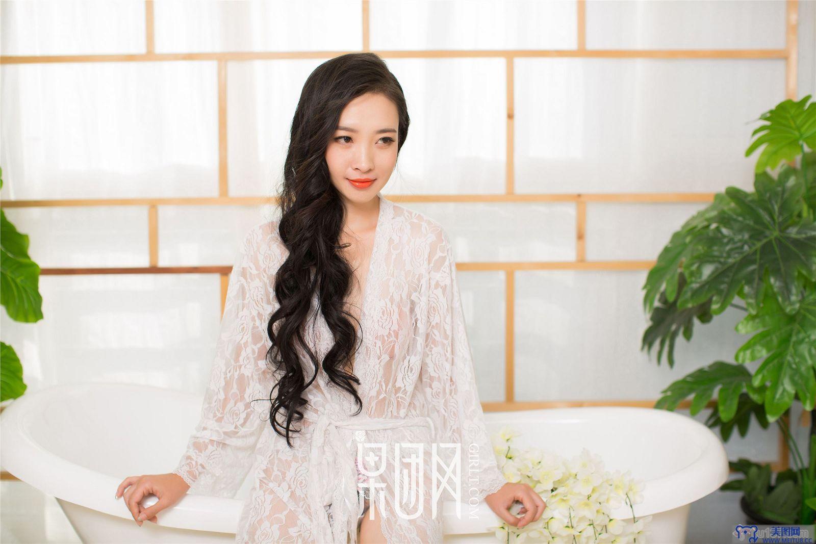 [果团网美女图片] 2017.10.28 NO.085 白色蕾丝