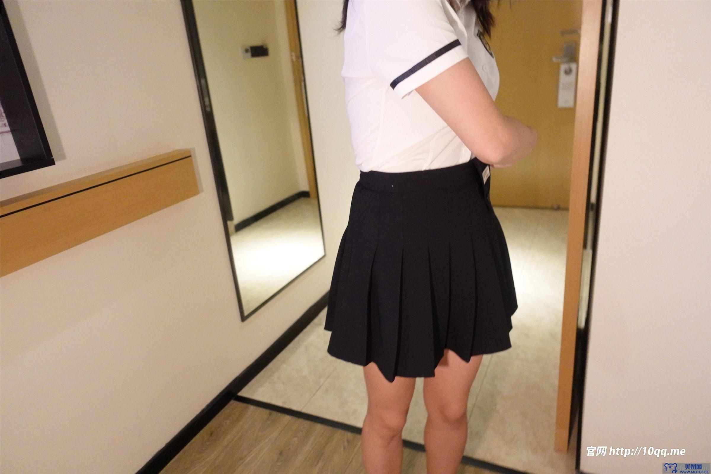 [ROSI美女图]口罩系列 2022.09.12 NO.2283