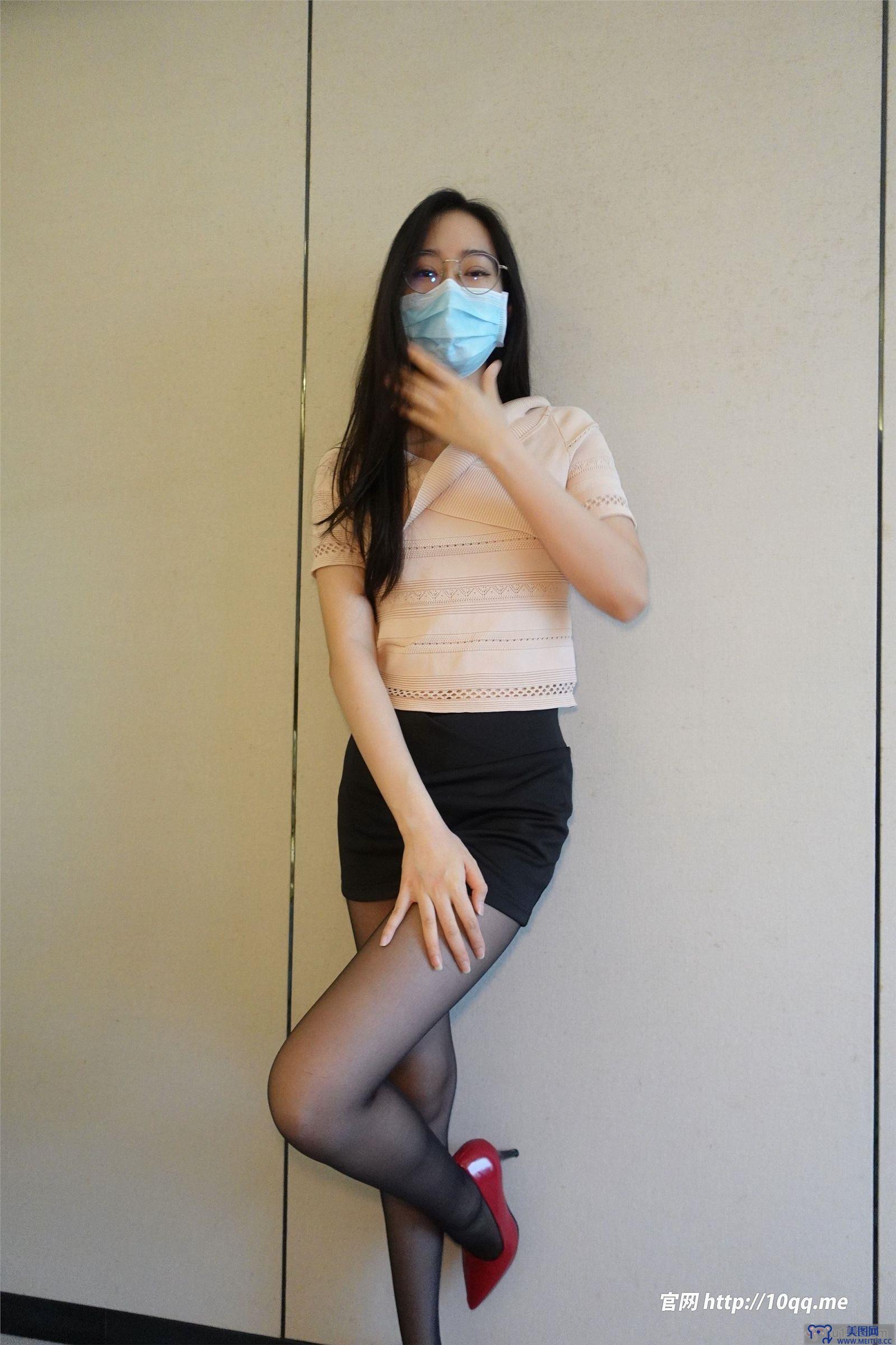 [ROSI美女图]口罩系列 2022.10.31 NO.2332