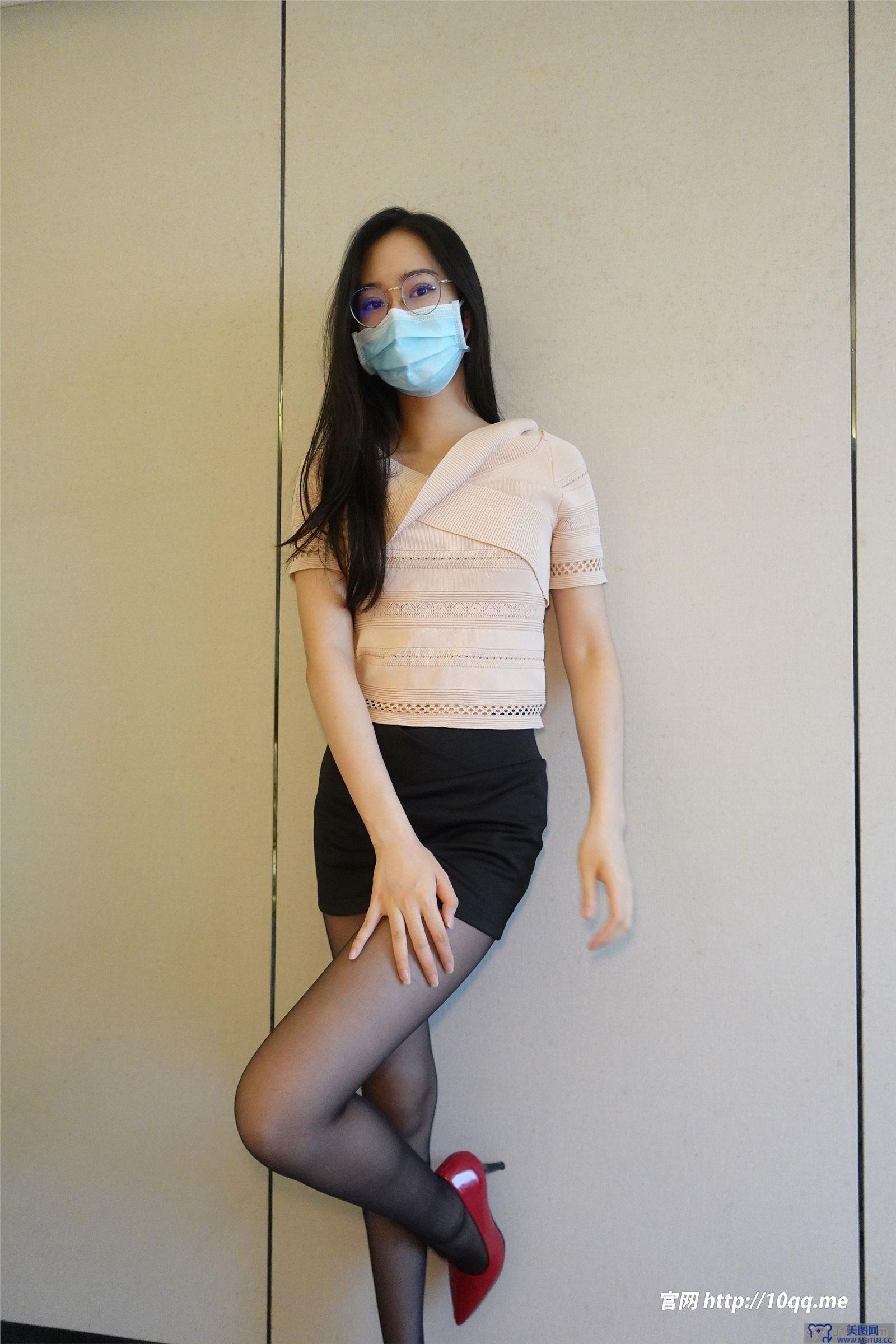 [ROSI美女图]口罩系列 2022.10.31 NO.2332