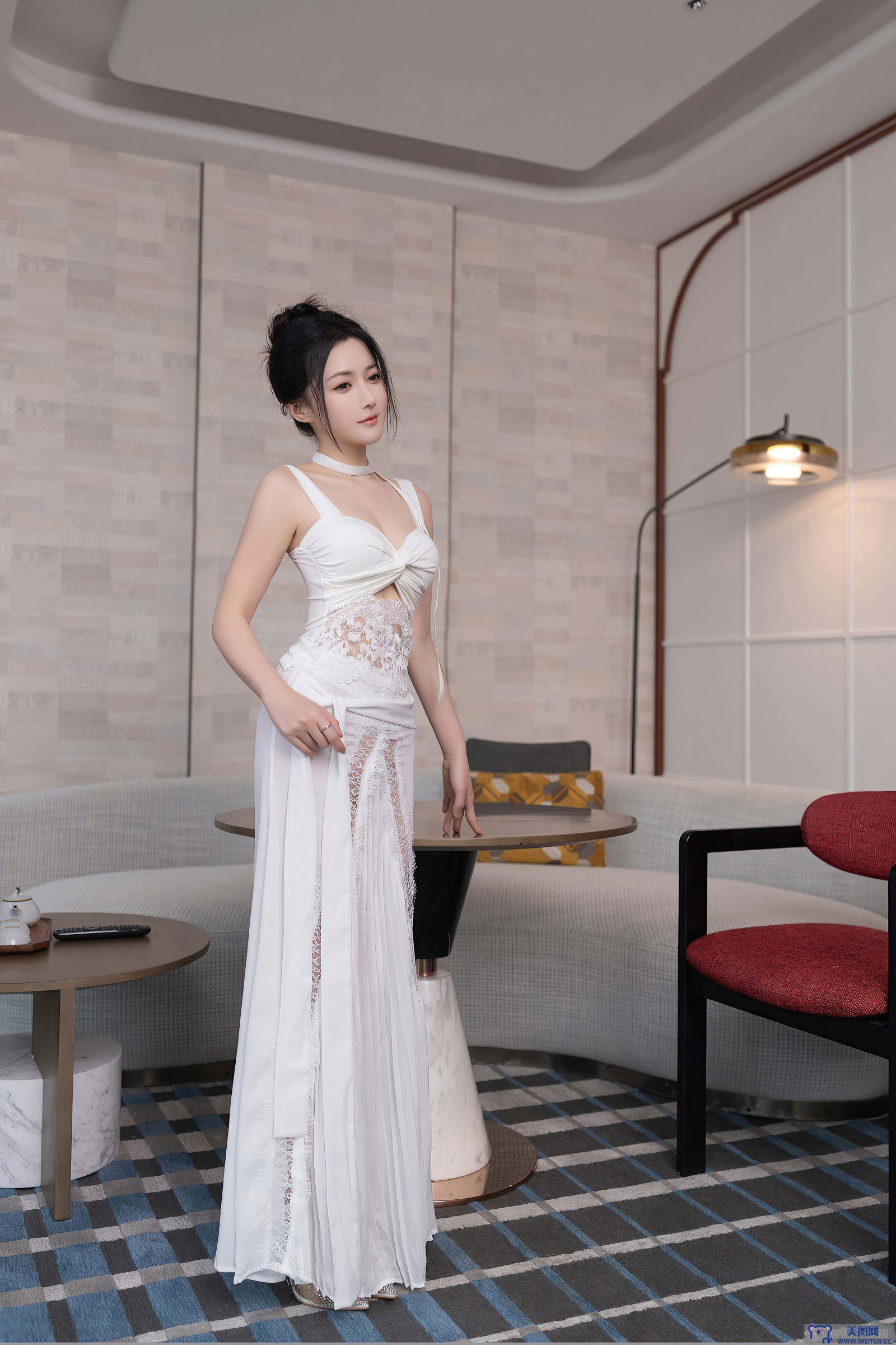 [秀人XIUREN] 2025.10.24 NO.10911 鱼子酱Fish