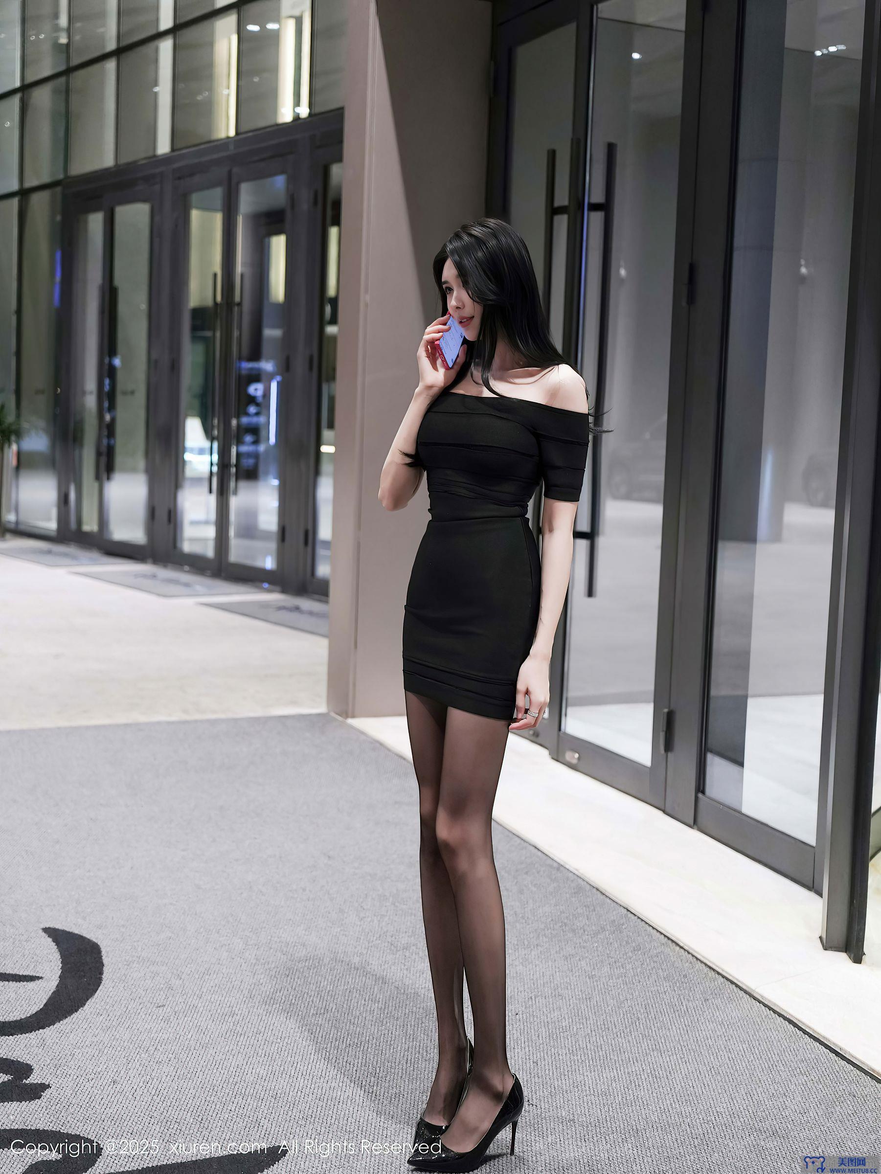 [秀人XIUREN] 2025.11.04 NO.10942 椰汁糯米姬