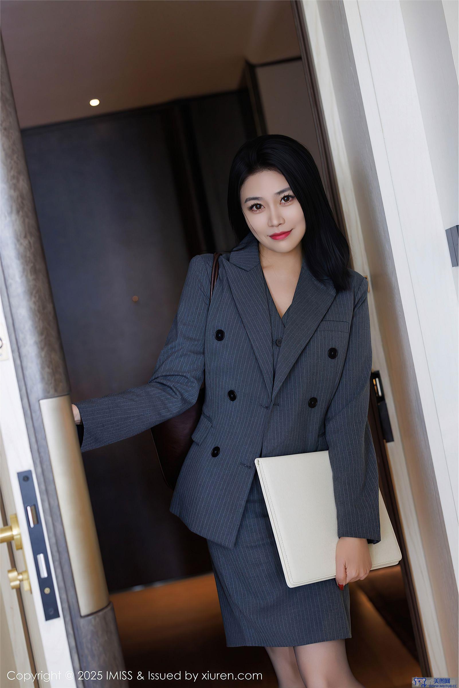 [IMISS爱蜜社美女] 2025.03.19 NO.787 许诺Sabrina