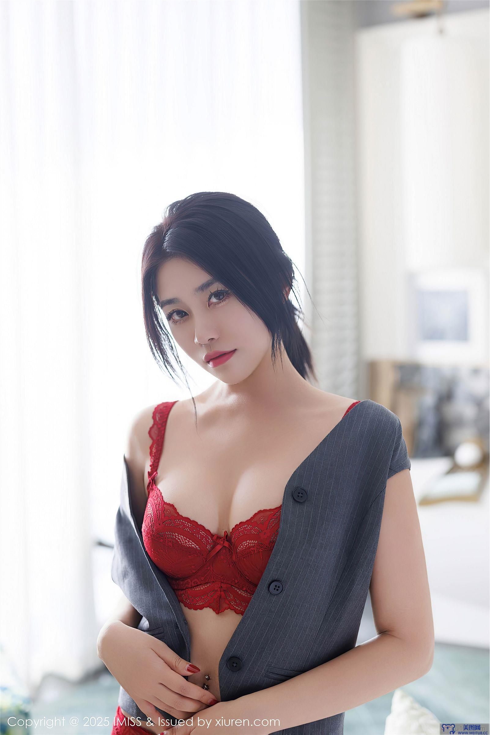 [IMISS爱蜜社美女] 2025.03.19 NO.787 许诺Sabrina