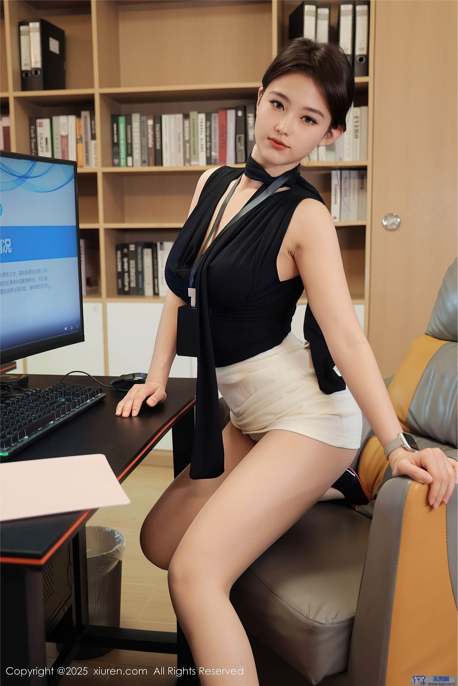 [秀人XIUREN] 2025.03.21 NO.10052 小橘子orange