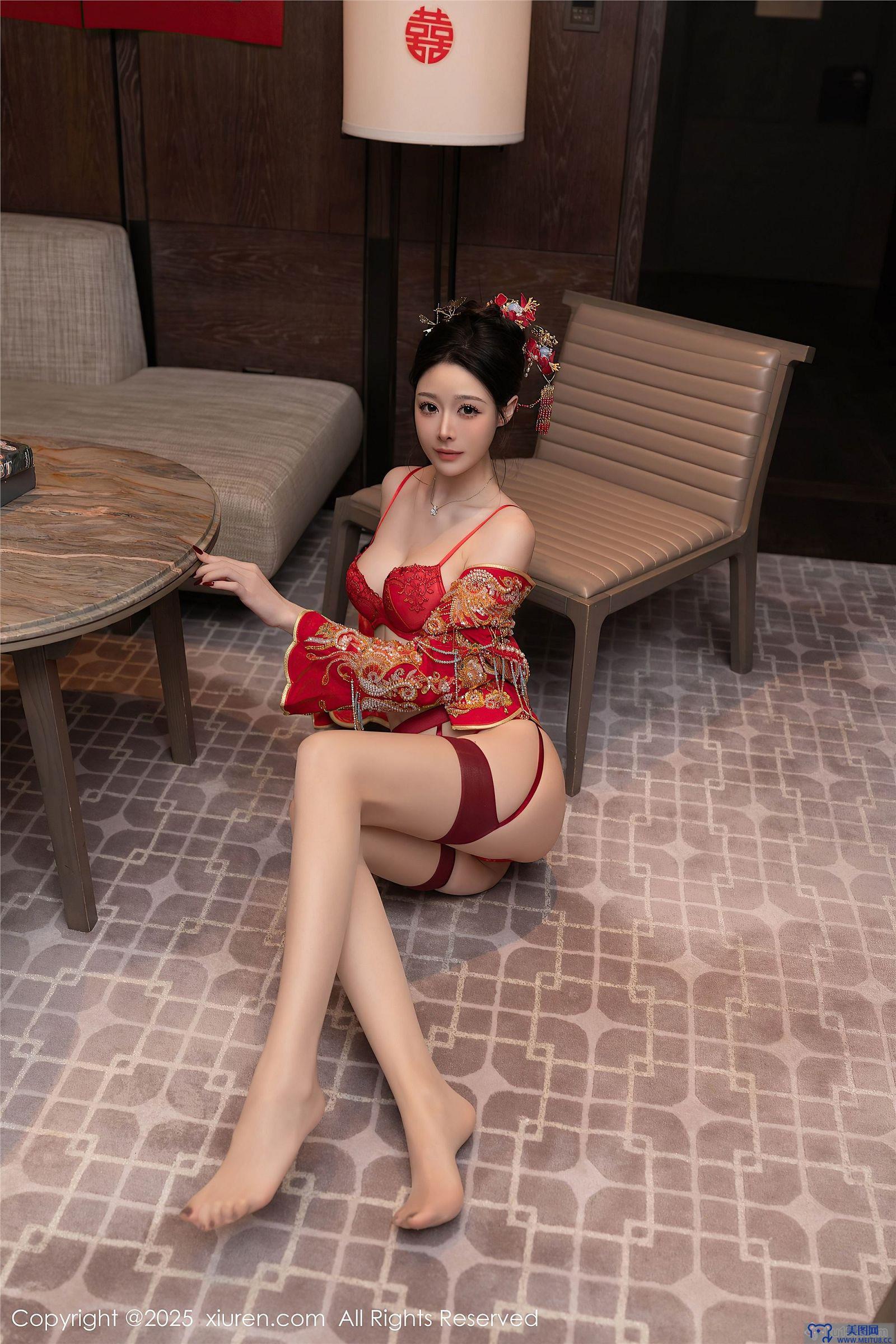 [秀人XIUREN] 2025.03.21 NO.10055 小逗逗