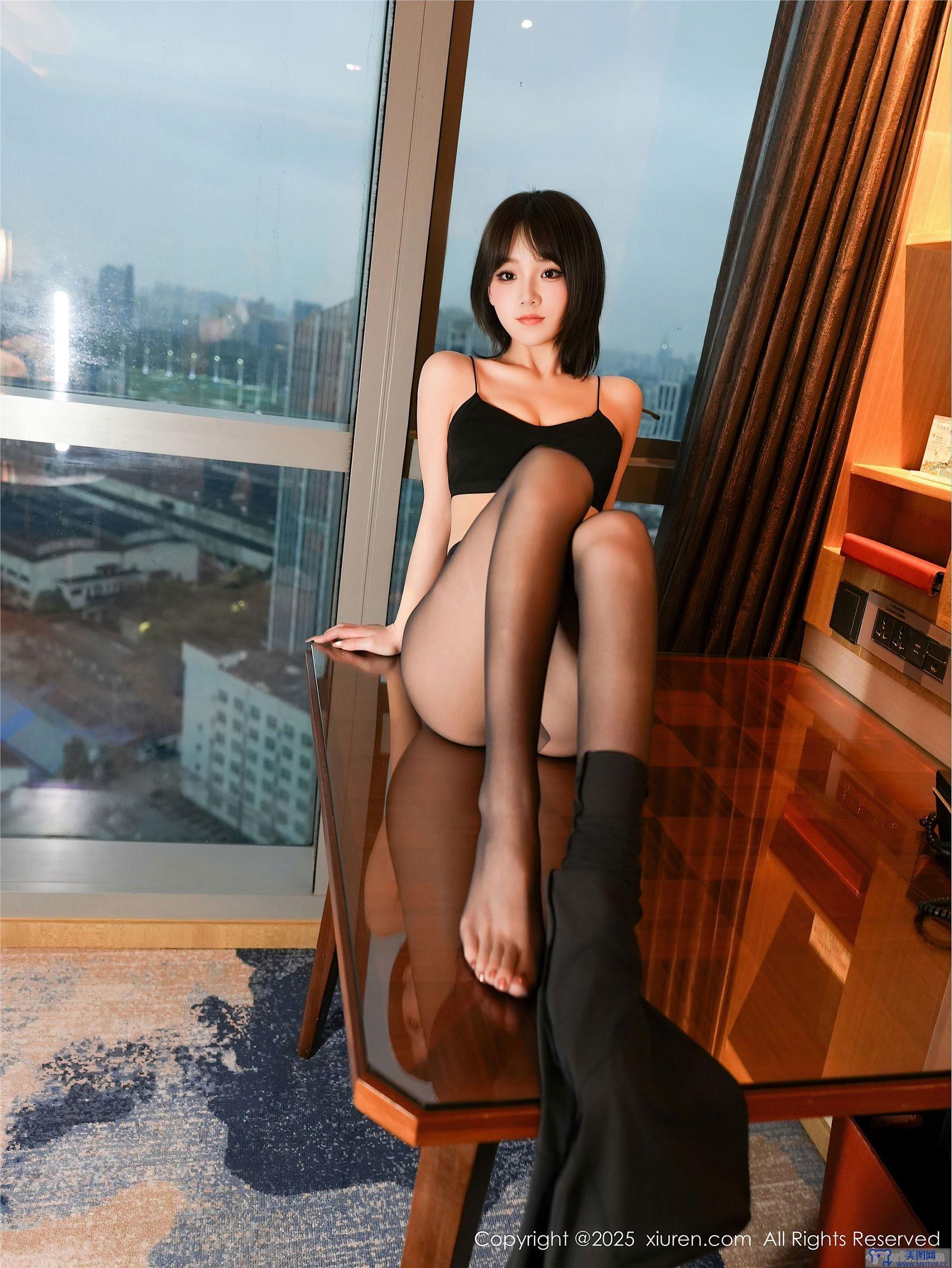 [秀人XIUREN] 2025.03.27 NO.10077 汁汁