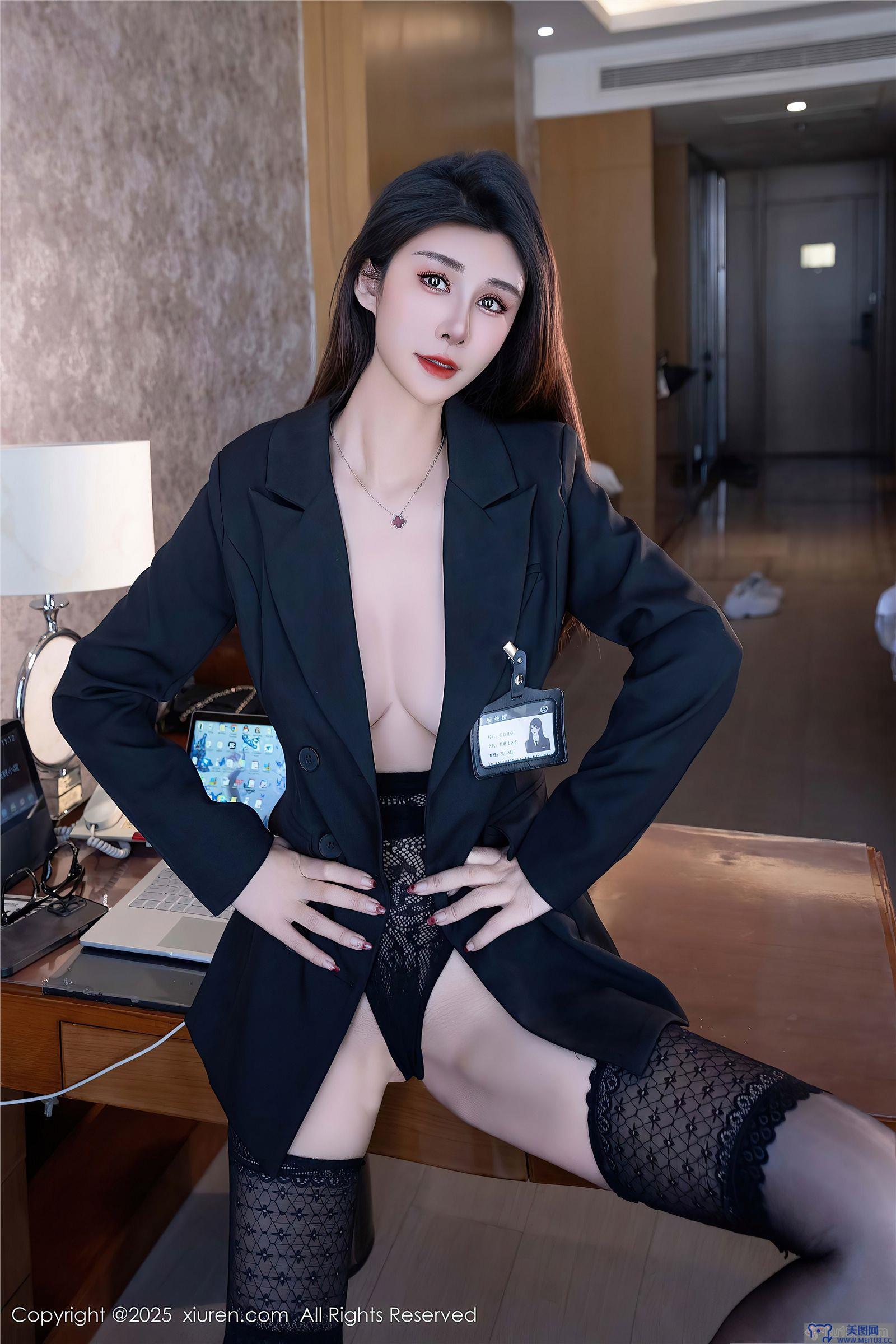 [秀人XIUREN] 2025.04.01 NO.10095 艺艺yiyi